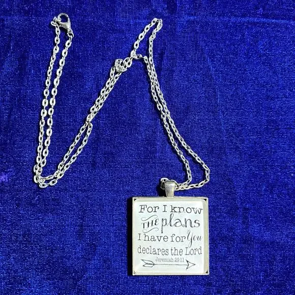 Jeremiah 29:11 Square Pendant Bible Verse Necklace Christian Jewelry - Picture 10 of 11